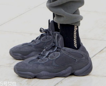yeezy500怎么样,yeezy500怎么样才能显示反光