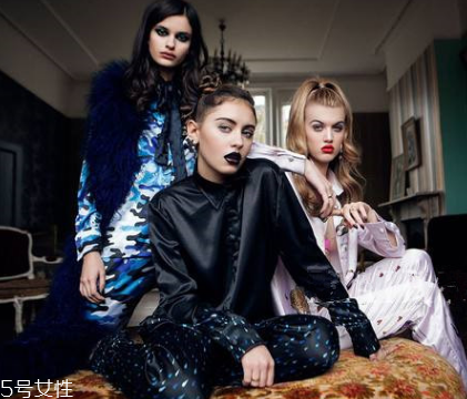 穿睡衣睡觉的好处和坏处,穿睡衣睡觉的好处是什么