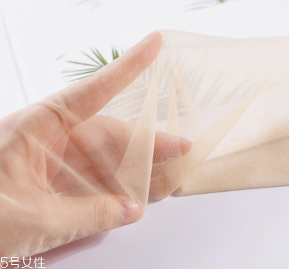 丝袜哪种材质的好,袜子什么材质好怎么区分