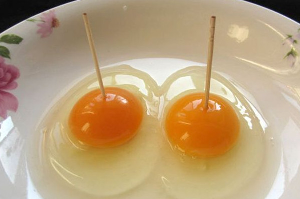 双黄蛋的营养价值高吗,双黄蛋更有营养吗