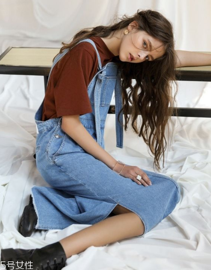 背带裙配什么鞋子好看?,背带裙配什么鞋子好看图片 背带裙配什么鞋子好看?,背带裙配什么鞋子好看图片