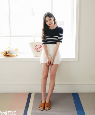 高腰短裙搭配图片,高腰半身长裙搭配图片 高腰短裙搭配图片,高腰半身长裙搭配图片