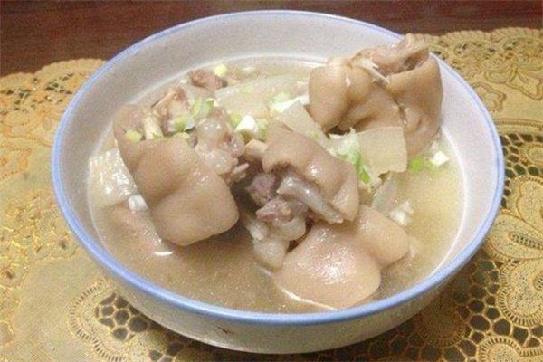 高压锅炖猪蹄要多长时间,怎样炖猪蹄又烂又好吃