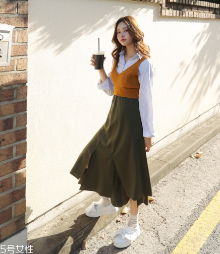 小白鞋蹭的黑印怎么洗干净,白鞋蹭的黑印怎么去除 小白鞋蹭的黑印怎么洗干净,白鞋蹭的黑印怎么去除