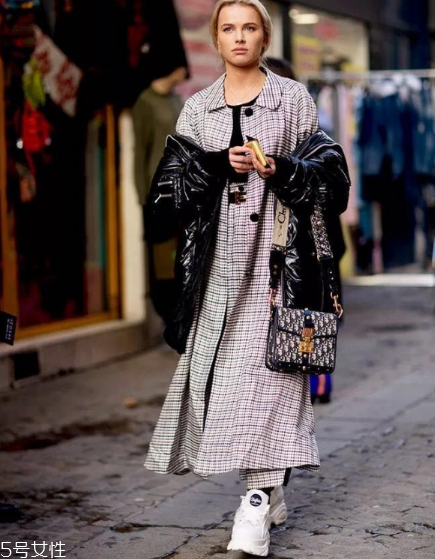 小白鞋的清洗方法,小白鞋的洗法