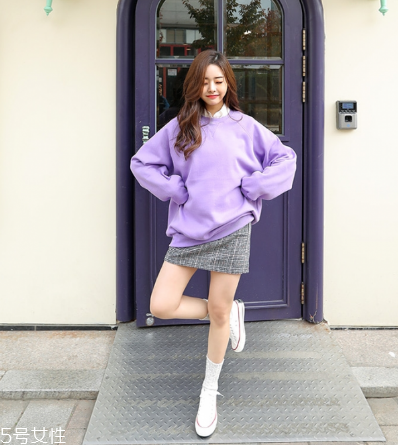 小白鞋刮花了怎么修复,小白鞋不小心刮了怎么修复