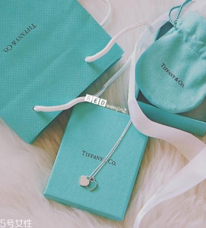 一般买蒂芙尼项链需要注意什么,蒂芙尼的项链可以洗澡带吗 一般买蒂芙尼项链需要注意什么,蒂芙尼的项链可以洗澡带吗