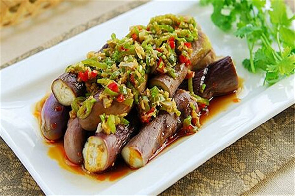 茄子要泡水吗,茄子为什么要用水泡