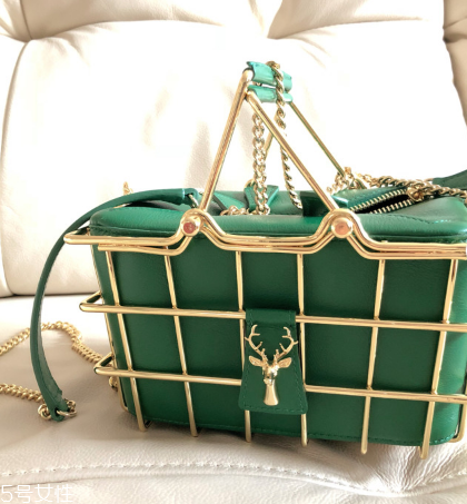 canvas是什么牌子的包