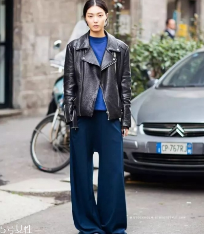 皮衣清洗注意事项,皮衣应该怎么清洗 皮衣清洗注意事项,皮衣应该怎么清洗