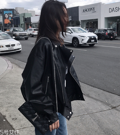 皮衣皱了怎么办教你一招去褶皱,皮衣快速除皱方法