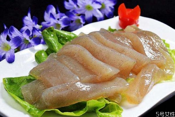 魔芋怎样做好吃,磨芋头怎样做成魔芋