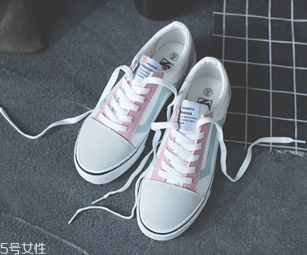 帆布鞋褪色补救,帆布鞋掉色怎么办小窍门 帆布鞋褪色补救,帆布鞋掉色怎么办小窍门