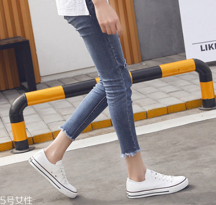 帆布鞋穿什么袜子好看,帆布鞋穿什么袜子比较好