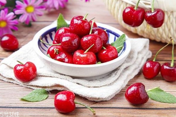 为什么车厘子的核有毒,车厘子的核有没有毒