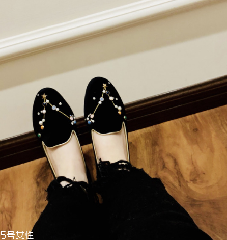 bingxu鞋子价格,鞋子上gonhag是什么牌子的鞋 bingxu鞋子价格,鞋子上gonhag是什么牌子的鞋