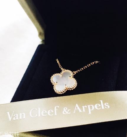 梵克雅宝项链回收能卖多少钱,梵克雅宝项链多少钱