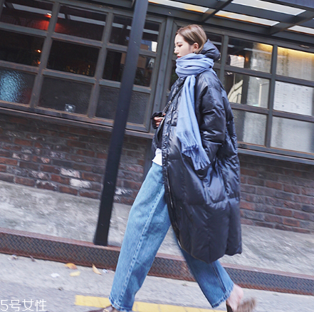 牛仔裤掉色怎么洗,衣服被牛仔裤染色怎么洗掉