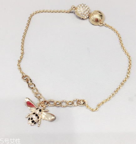 施华洛世奇小蜜蜂手链多少钱,施华洛世奇小蜜蜂项链