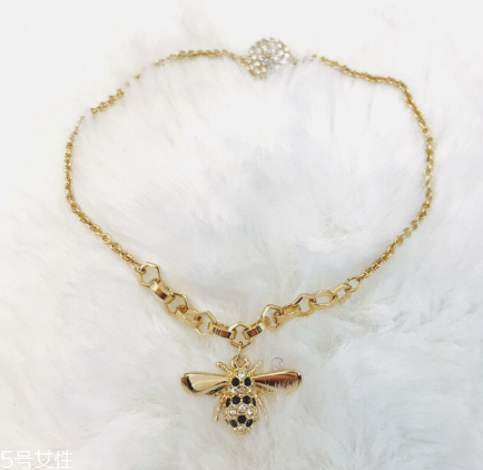 施华洛世奇小蜜蜂手链多少钱,施华洛世奇小蜜蜂项链 施华洛世奇小蜜蜂手链多少钱,施华洛世奇小蜜蜂项链