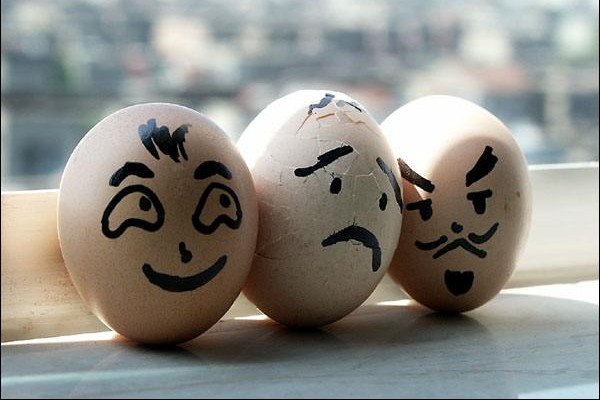 鸡蛋能和菠萝一起吃吗,菠萝不能和鸡蛋一起吃