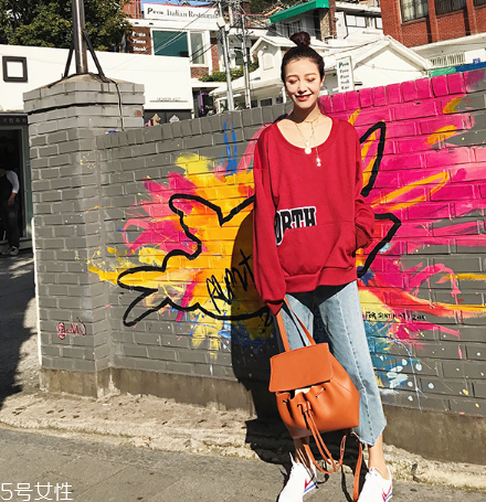 牛仔裤扣子安装方法,牛仔裤的扣子怎么安装步骤