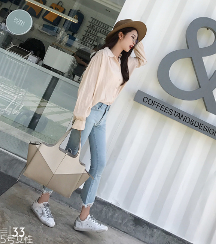 牛仔裤怎么晾晒正确方式,晾牛仔裤的正确方法