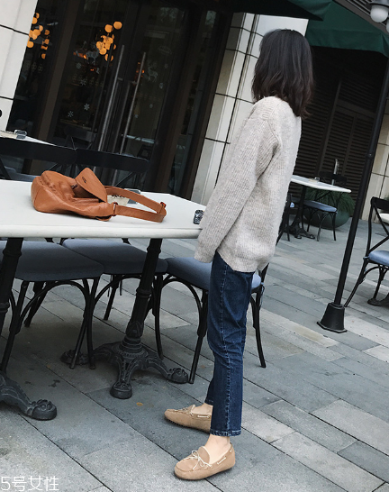 牛仔裤太长怎么办不用剪不用缝,牛仔裤太长怎么办