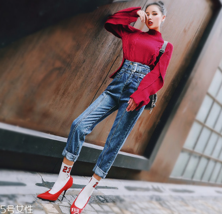 牛仔裤怎么保养方法,牛仔裤怎么洗不掉色最有效的方法