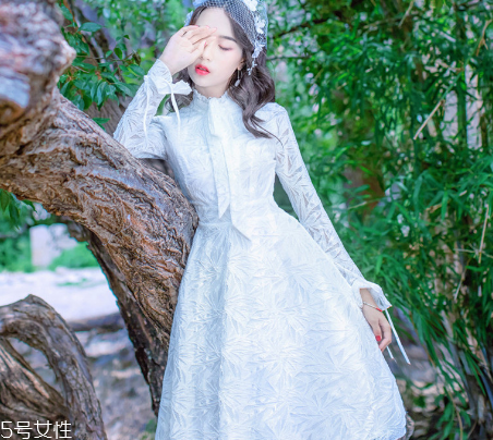 木耳边连衣裙是什么风格,木耳边连衣裙裁剪图 木耳边连衣裙是什么风格,木耳边连衣裙裁剪图