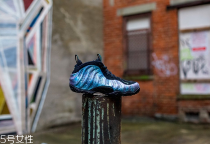 运动鞋和板鞋的区别,运动鞋和板鞋的区别图片