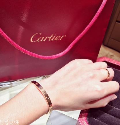 卡地亚的手表怎么样,卡地亚手表怎么样属于什么档次 卡地亚的手表怎么样,卡地亚手表怎么样属于什么档次