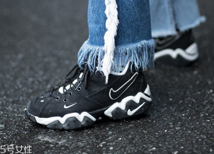 运动鞋清洗禁忌,运动鞋要不要洗 运动鞋清洗禁忌,运动鞋要不要洗