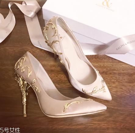 sophiawebster鞋贵吗,sophia webster蝴蝶鞋