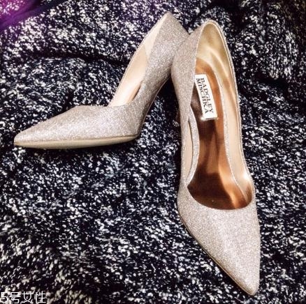 badgleymischka女鞋,badgley mischka是什么牌子