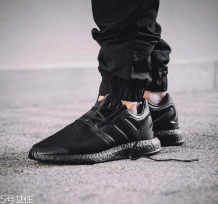 运动鞋怎么清洗干净又不伤鞋子,运动鞋怎么清洗比较好