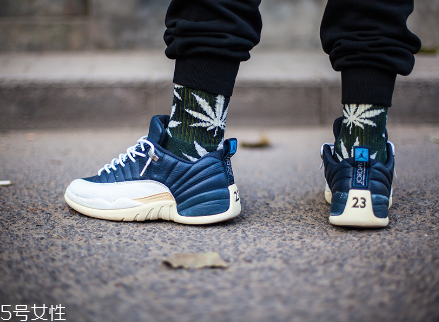 运动鞋发霉了怎么洗掉?霉斑清理要及时,运动鞋长霉斑了怎么处理 运动鞋发霉了怎么洗掉?霉斑清理要及时,运动鞋长霉斑了怎么处理