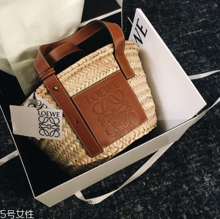 loewe包包怎么样,loewe包值得买吗