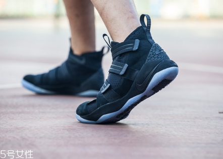 运动鞋挑选技巧,运动鞋怎么挑