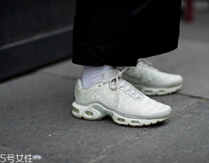 运动鞋不合脚怎么办,运动鞋不跟脚怎么解决 运动鞋不合脚怎么办,运动鞋不跟脚怎么解决