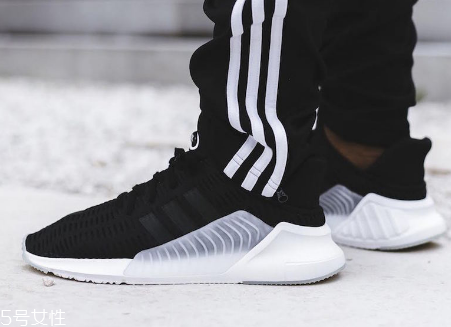 运动鞋洗了还臭怎么办,运动鞋洗完发臭怎么办