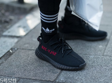 运动鞋太硬了怎么办,运动鞋太硬了怎么办弄起舒服点