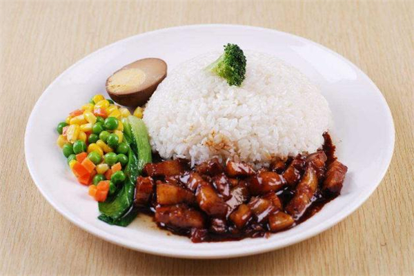 一份卤肉饭的热量,一碗台式卤肉饭的热量