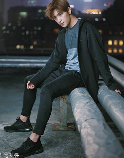 怎样让运动鞋快速干,运动鞋快速干的方法