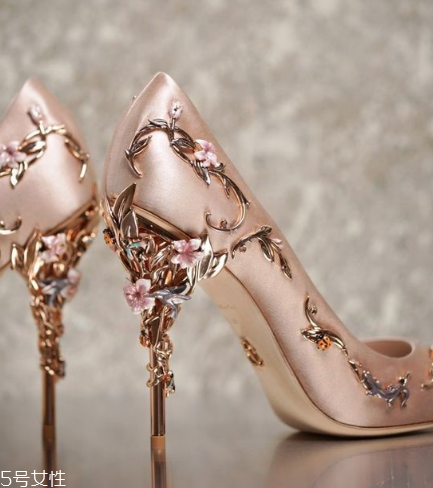 ralph russo高跟鞋价格,ralph russo是什么牌子