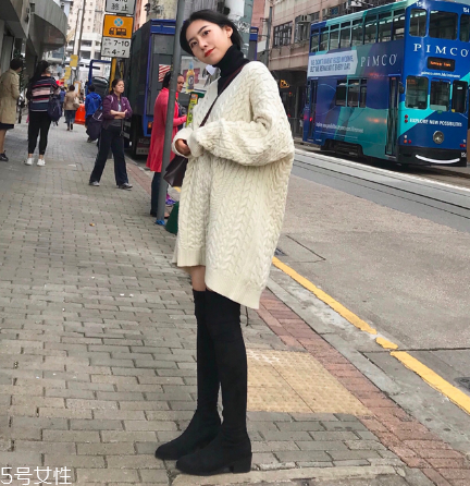 毛衣领子紧了怎么办?,毛衣领子有点紧可以撑大点吗 毛衣领子紧了怎么办?,毛衣领子有点紧可以撑大点吗