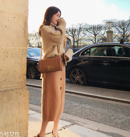 毛衣清洗注意事项,毛衣如何正确清洗 毛衣清洗注意事项,毛衣如何正确清洗