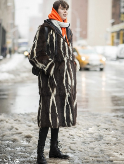 皮草什么颜色最好看,皮草什么颜色最好