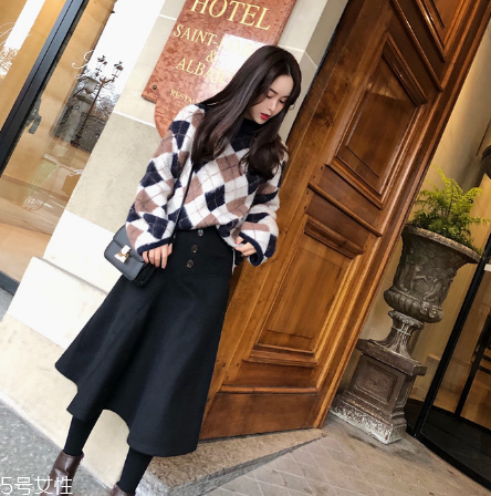 毛衣怎么烫平,怎样折叠毛衣 毛衣怎么烫平,怎样折叠毛衣