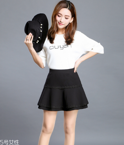 毛呢短裙搭配,短款毛呢裙怎么搭配